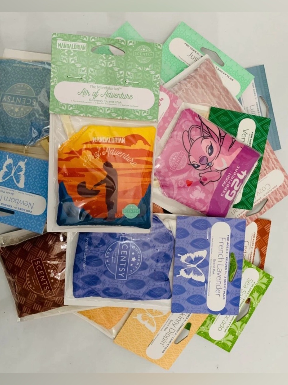 NEW SCENTSY MYSTERY BUNDLE SCENT PACK BUNDLE